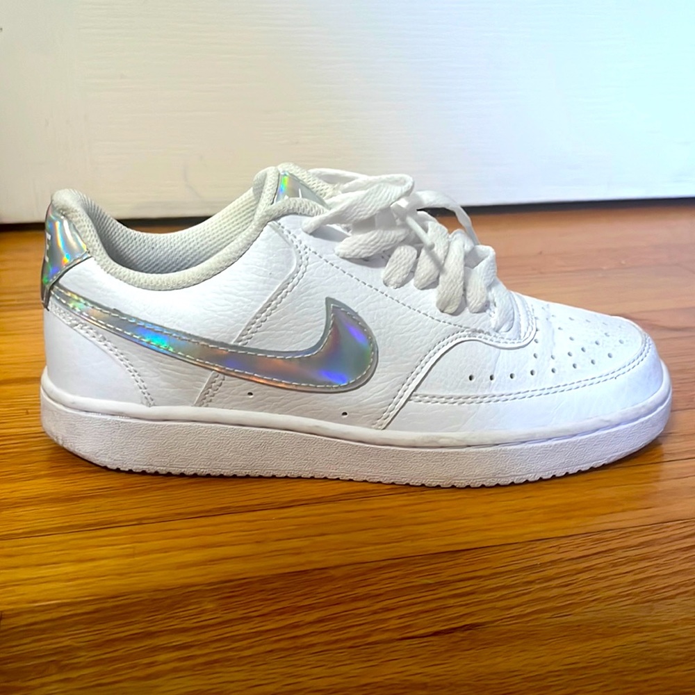 Nike Court Vision